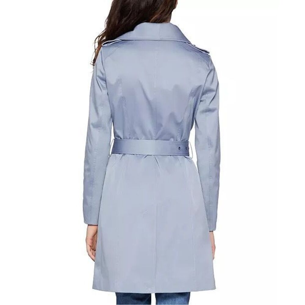 This Is A Bcbgeneration Envelope Collar Trench Co… - image 2